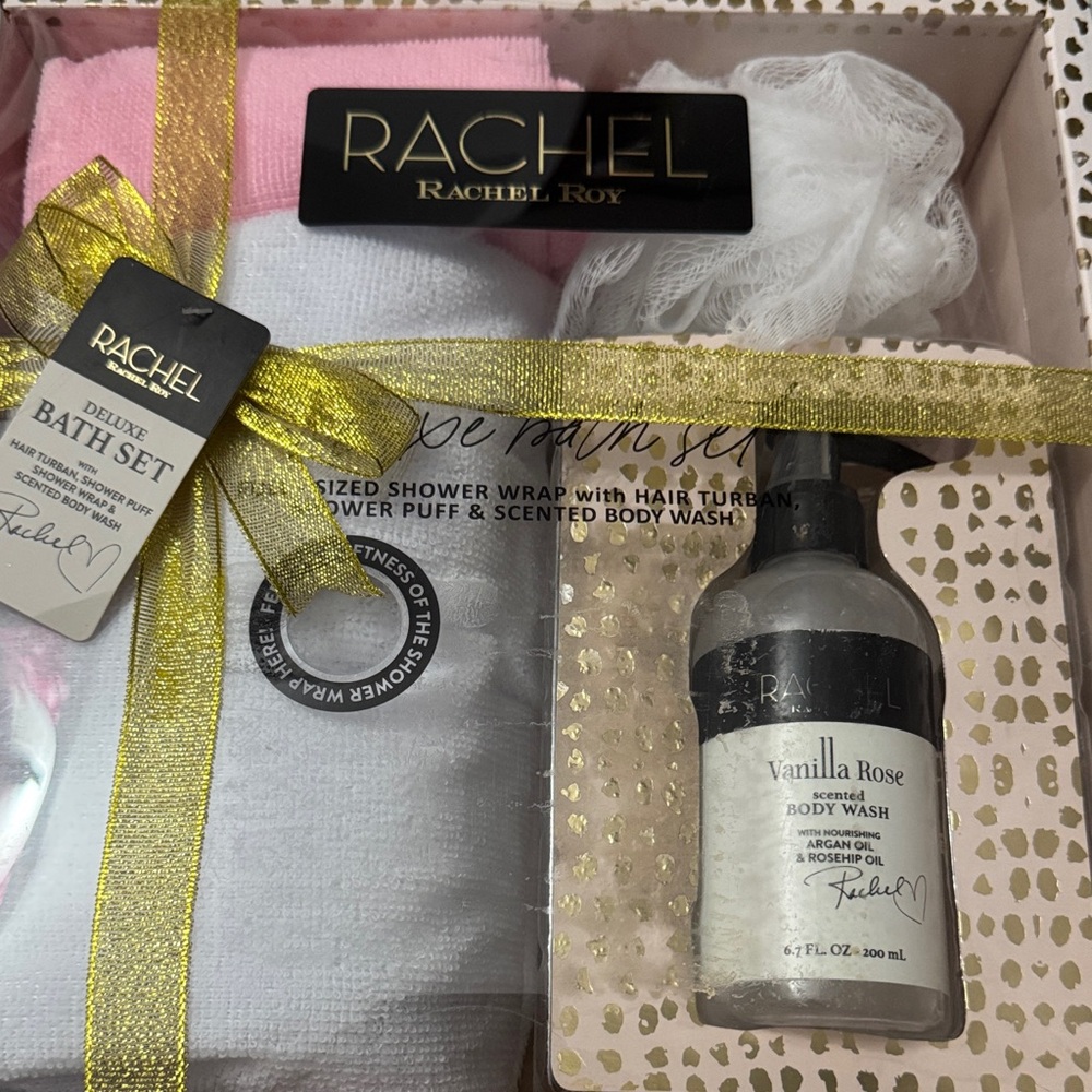 RACHEL Rachel Roy Vanilla Rose Bath Set - Pink and White